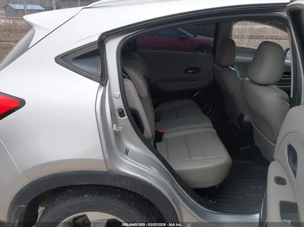 3CZRU6H73GM725593 2016 HONDA HR-V - Image 8