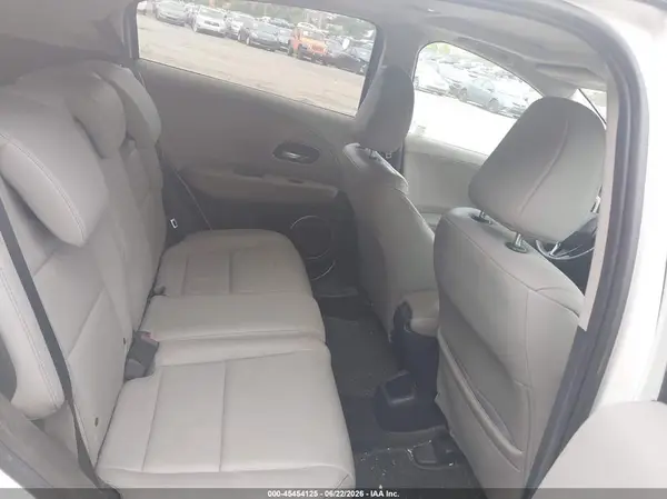 3CZRU6H73GM728087 2016 HONDA HR-V - Image 8