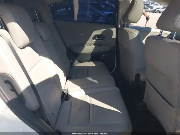 3CZRU6H73GM756939 2016 HONDA HR-V - Image 8
