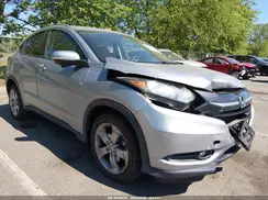 3CZRU6H73HM705636 2017 HONDA HR-V