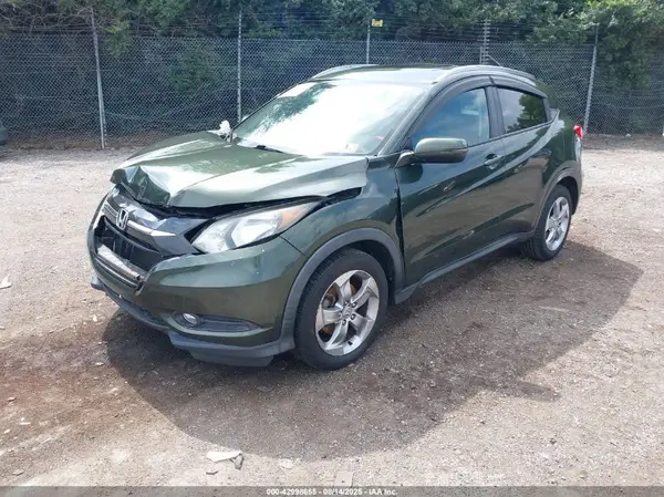 3CZRU6H73HM707600 2017 HONDA HR-V - Image 2