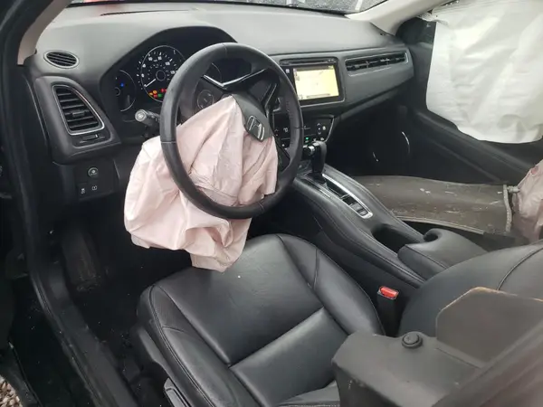 3CZRU6H73HM714000 2017 HONDA HR-V - Image 8