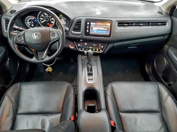 3CZRU6H73HM715678 2017 HONDA HR-V - Image 8
