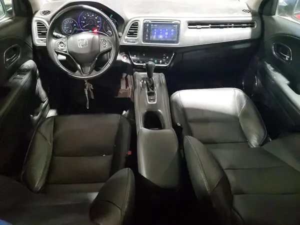 3CZRU6H73HM716779 2017 HONDA HR-V - Image 8