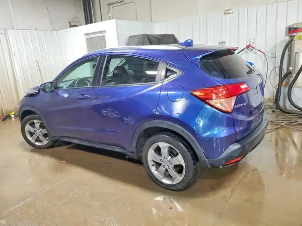 3CZRU6H73HM718354 2017 HONDA HR-V - Image 2
