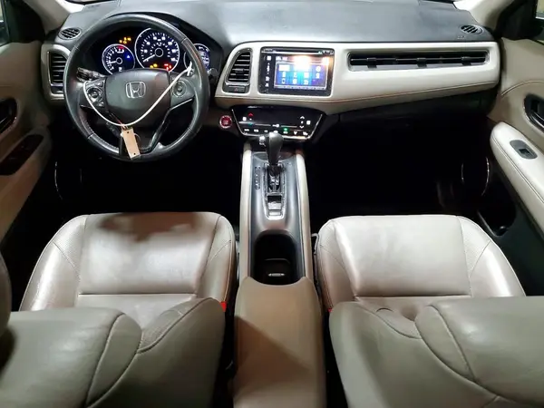 3CZRU6H73HM718354 2017 HONDA HR-V - Image 8