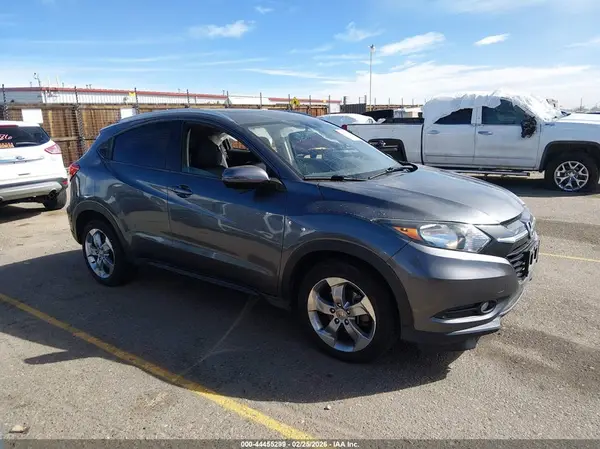 3CZRU6H73HM726342 2017 HONDA HR-V - Image 1
