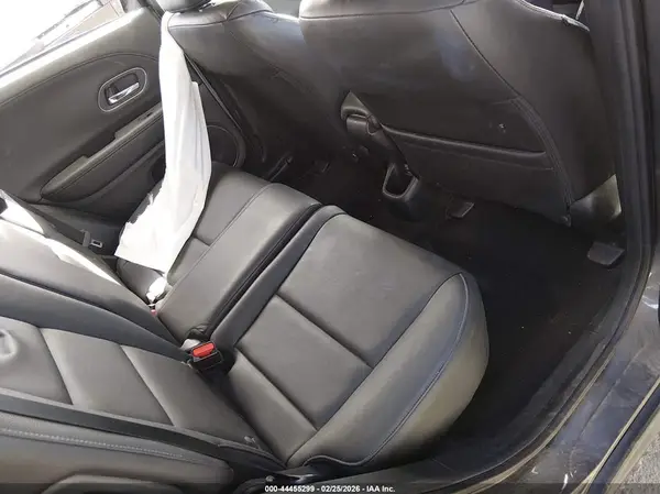 3CZRU6H73HM726342 2017 HONDA HR-V - Image 8
