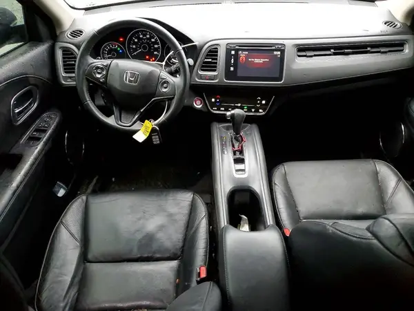 3CZRU6H73HM729189 2017 HONDA HR-V - Image 8