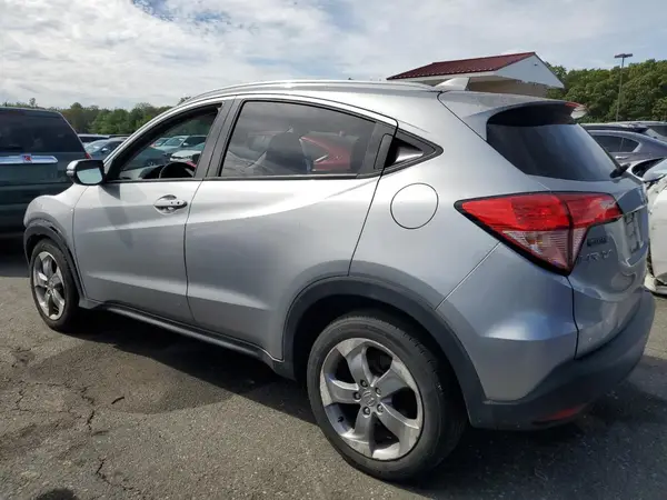 3CZRU6H73HM732061 2017 HONDA HR-V - Image 2