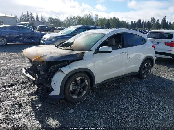 3CZRU6H73JM707716 2018 HONDA HR-V - Image 2