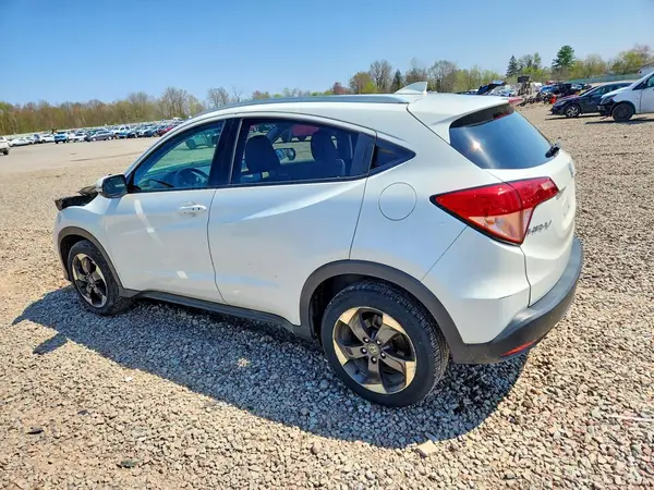 3CZRU6H73JM708087 2018 HONDA HR-V - Image 2