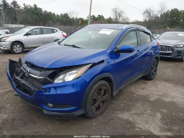 3CZRU6H73JM712155 2018 HONDA HR-V - Image 2