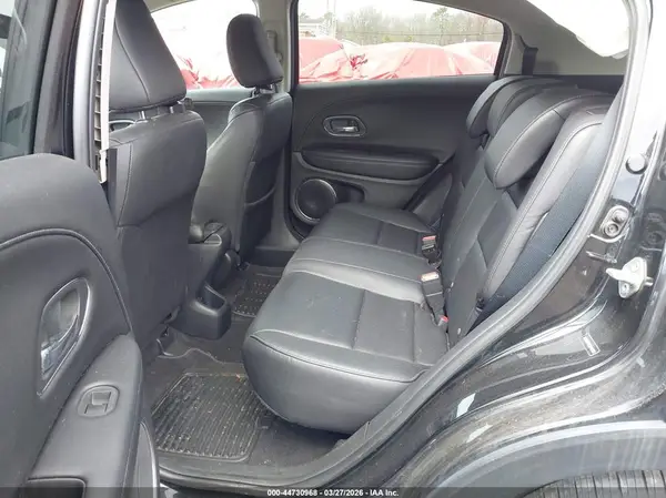 3CZRU6H73JM712933 2018 HONDA HR-V - Image 8