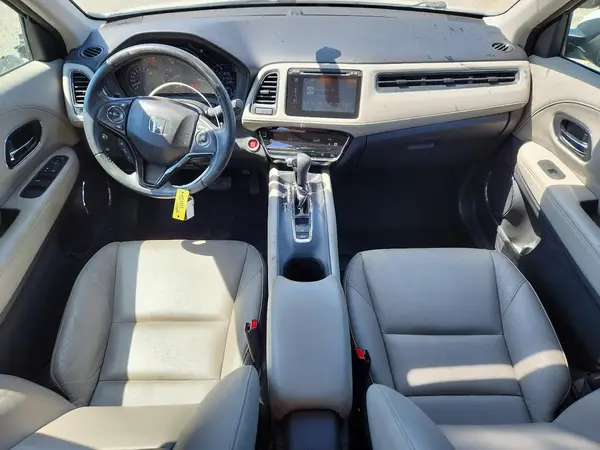 3CZRU6H73JM729165 2018 HONDA HR-V - Image 8