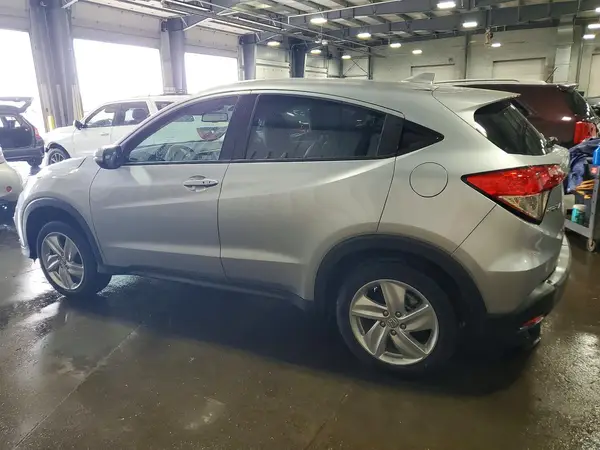 3CZRU6H73KM701674 2019 HONDA HR-V - Image 2