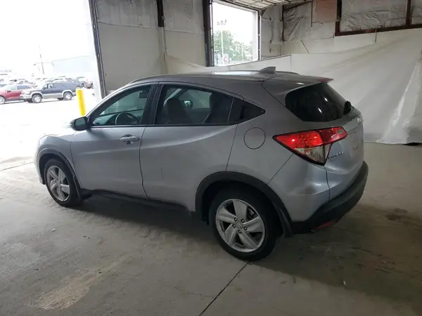 3CZRU6H73KM705319 2019 HONDA HR-V - Image 2