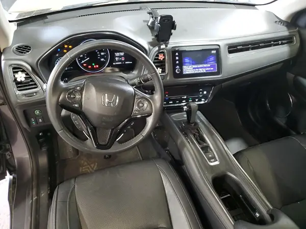 3CZRU6H73KM715297 2019 HONDA HR-V - Image 8