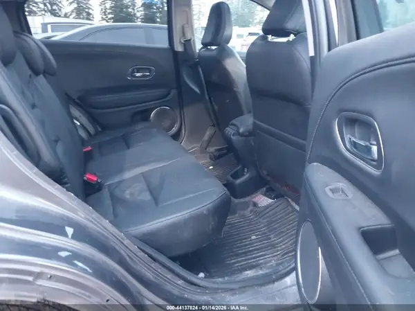 3CZRU6H73LM703863 2020 HONDA HR-V - Image 8