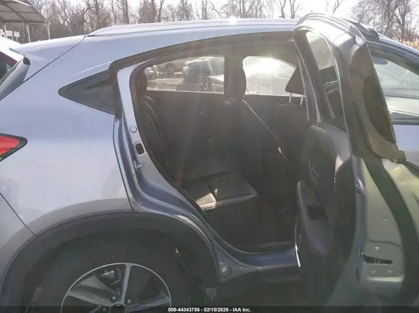 3CZRU6H73NM705664 2022 HONDA HR-V - Image 8