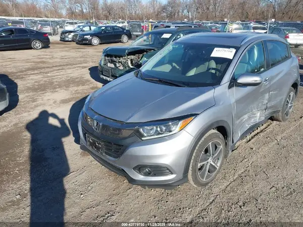 3CZRU6H73NM743489 2022 HONDA HR-V - Image 2