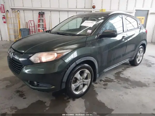 3CZRU6H74GM714389 2016 HONDA HR-V - Image 2