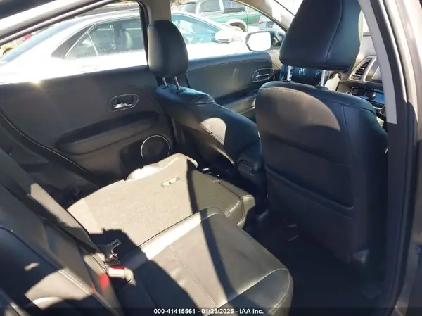 3CZRU6H74GM725988 2016 HONDA HR-V - Image 8