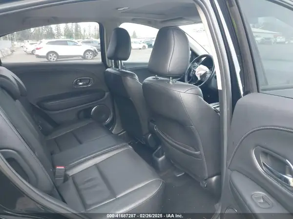 3CZRU6H74GM745562 2016 HONDA HR-V - Image 8