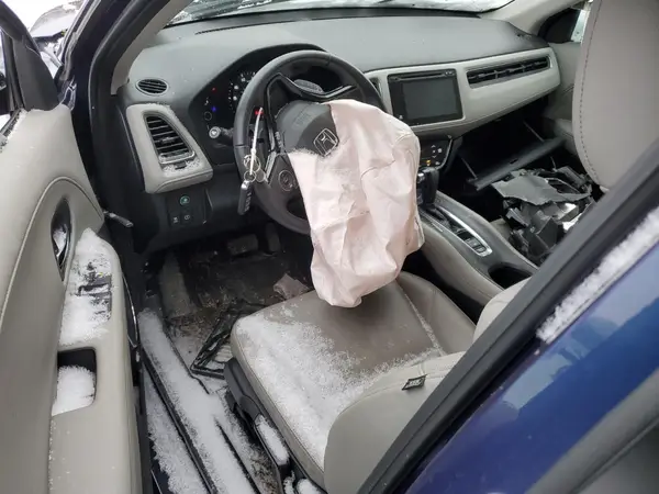3CZRU6H74HM701692 2017 HONDA HR-V - Image 8