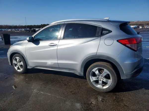 3CZRU6H74HM702910 2017 HONDA HR-V - Image 2
