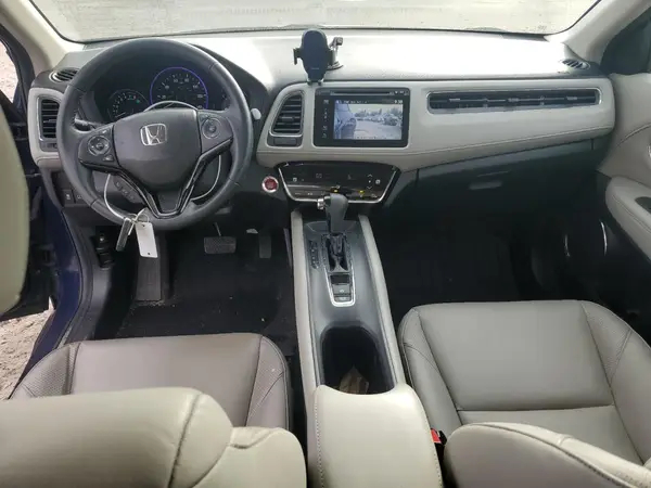 3CZRU6H74HM708223 2017 HONDA HR-V - Image 8
