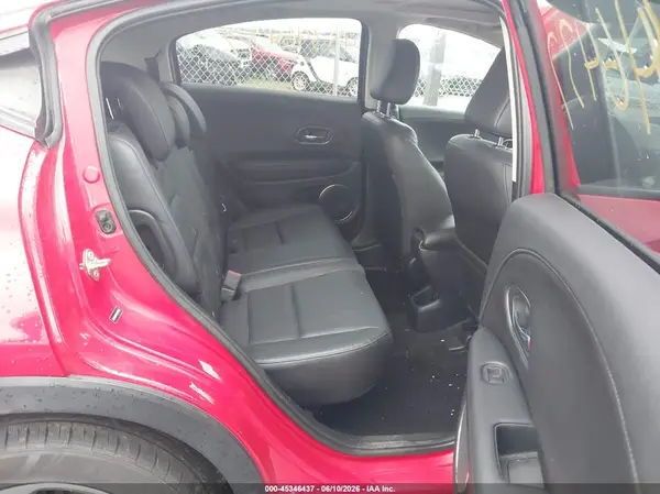 3CZRU6H74HM708951 2017 HONDA HR-V - Image 8