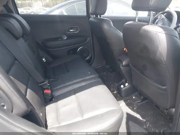 3CZRU6H74HM718296 2017 HONDA HR-V - Image 8