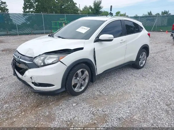 3CZRU6H74HM718802 2017 HONDA HR-V - Image 2