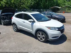 3CZRU6H74HM720565 2017 HONDA HR-V