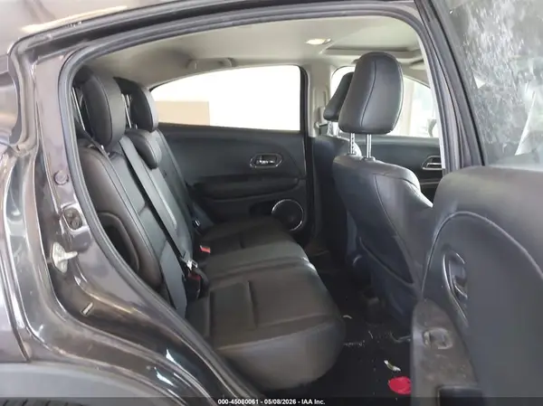 3CZRU6H74HM728424 2017 HONDA HR-V - Image 8
