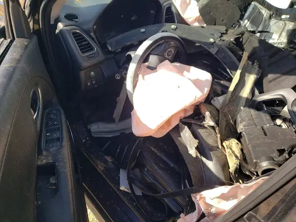3CZRU6H74HM733624 2017 HONDA HR-V - Image 8