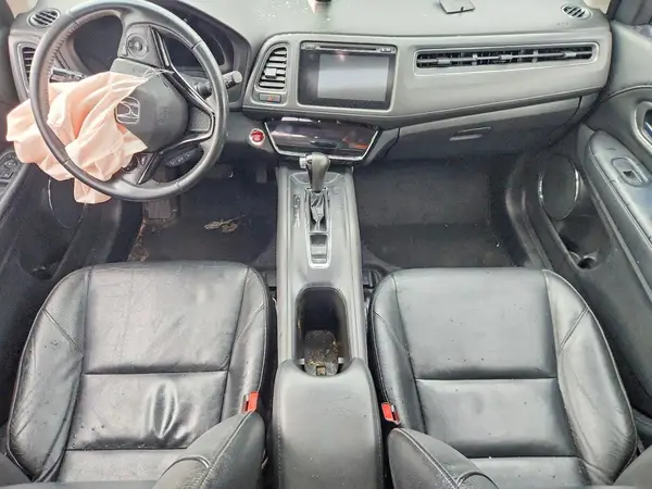 3CZRU6H74JM707563 2018 HONDA HR-V - Image 8