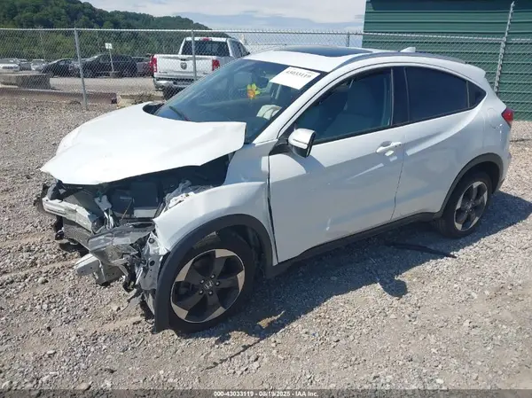 3CZRU6H74JM722354 2018 HONDA HR-V - Image 2