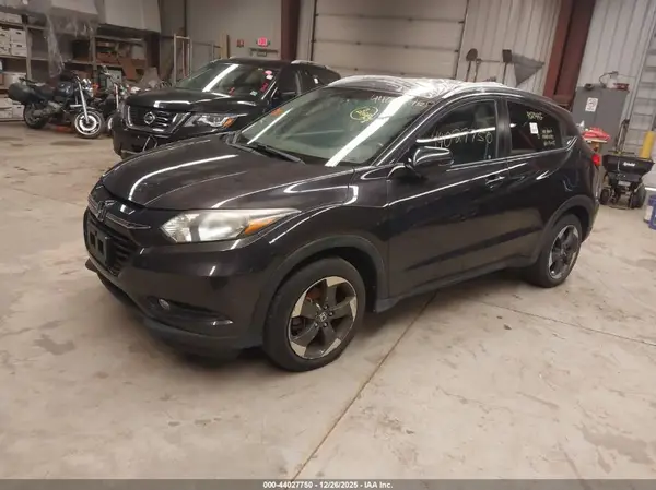 3CZRU6H74JM723150 2018 HONDA HR-V - Image 2