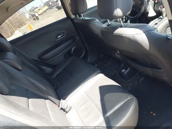 3CZRU6H74JM727764 2018 HONDA HR-V - Image 8