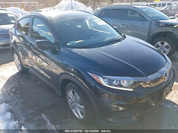 3CZRU6H74KM715017 2019 HONDA HR-V - Image 1