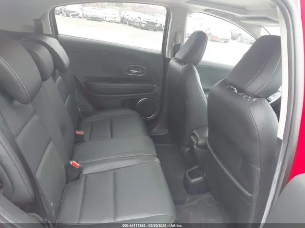 3CZRU6H74KM727653 2019 HONDA HR-V - Image 8