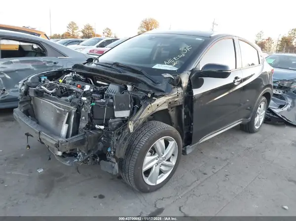 3CZRU6H74KM733324 2019 HONDA HR-V - Image 2