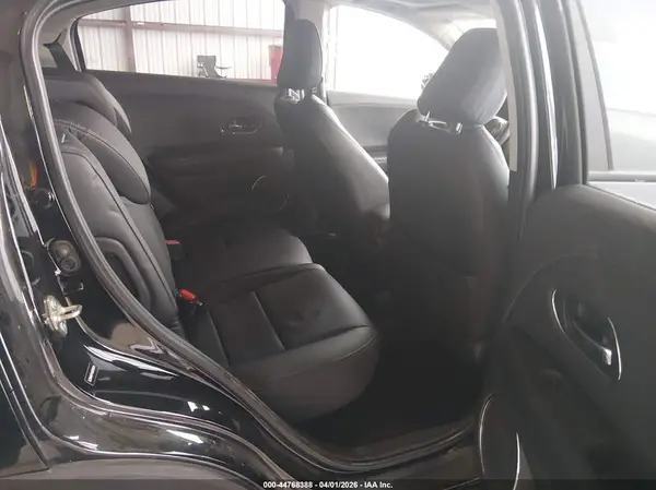 3CZRU6H74LM709641 2020 HONDA HR-V - Image 8