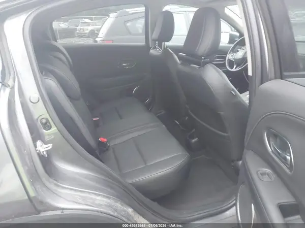 3CZRU6H74MM705610 2021 HONDA HR-V - Image 8