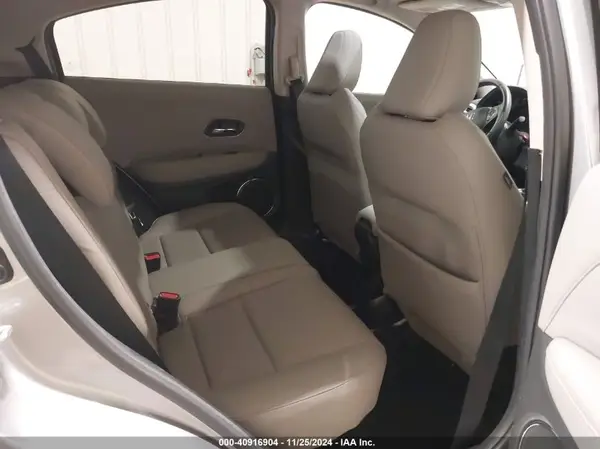 3CZRU6H74MM724321 2021 HONDA HR-V - Image 8