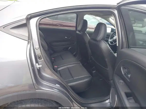 3CZRU6H74NM745087 2022 HONDA HR-V - Image 8
