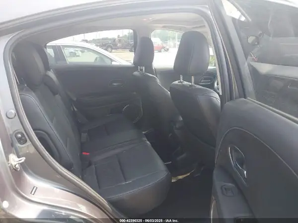 3CZRU6H75GM734411 2016 HONDA HR-V - Image 8