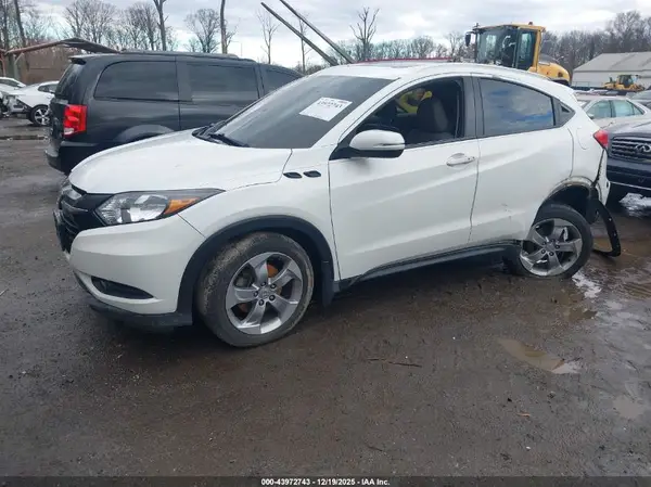 3CZRU6H75GM757364 2016 HONDA HR-V - Image 2